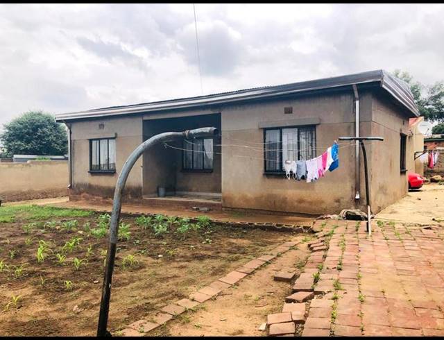 3 BEDROOM HOUSE FOR SALE IN PIMVILLE